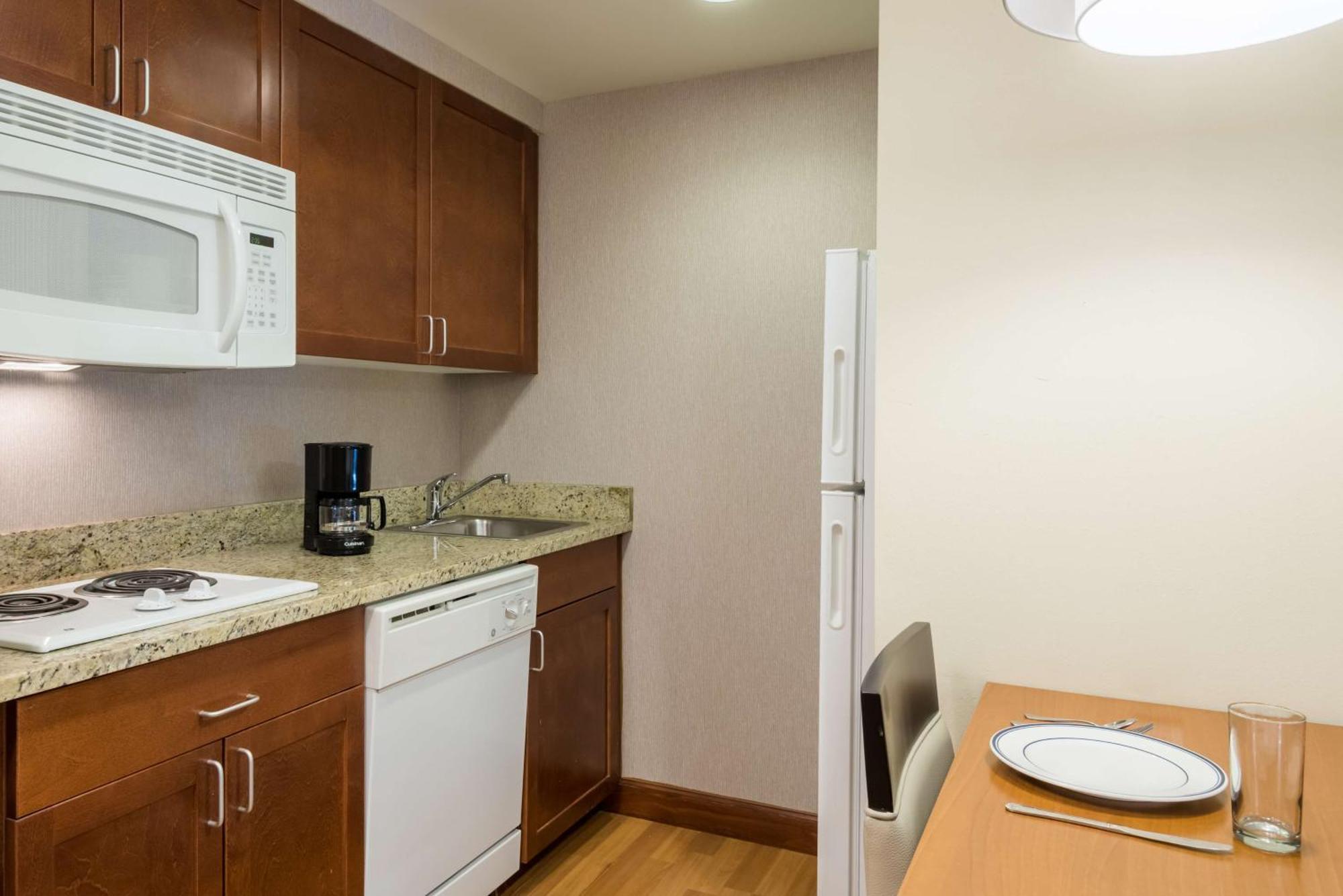 Larkspur Landing Extended Stay Suites St Louis Riverport Maryland Heights Bagian luar foto