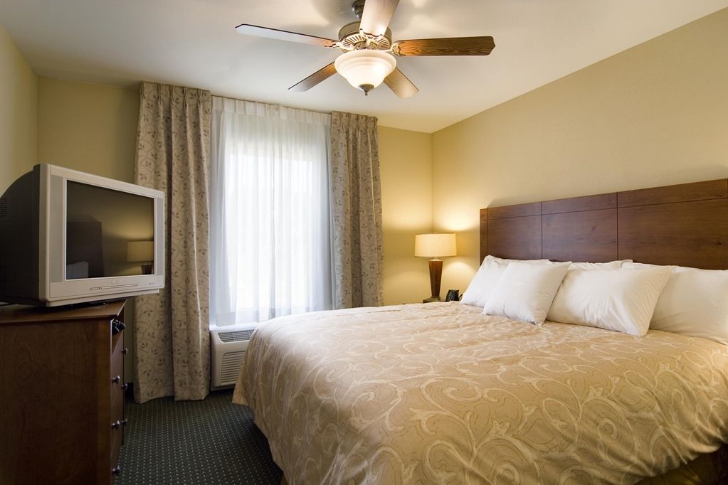 Larkspur Landing Extended Stay Suites St Louis Riverport Maryland Heights Ruang foto