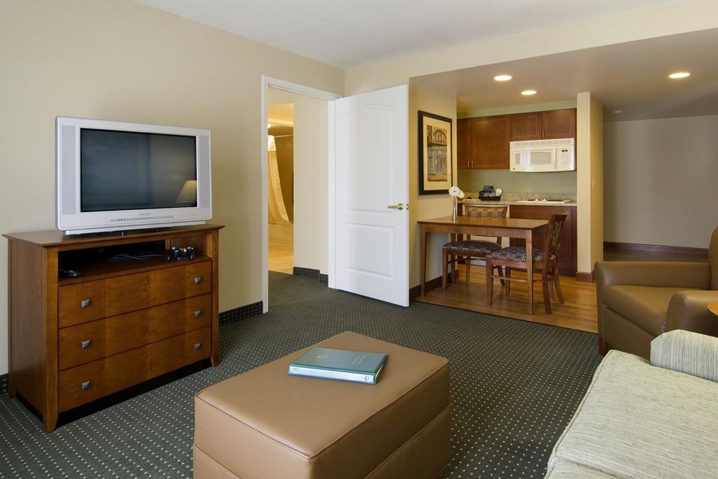 Larkspur Landing Extended Stay Suites St Louis Riverport Maryland Heights Ruang foto