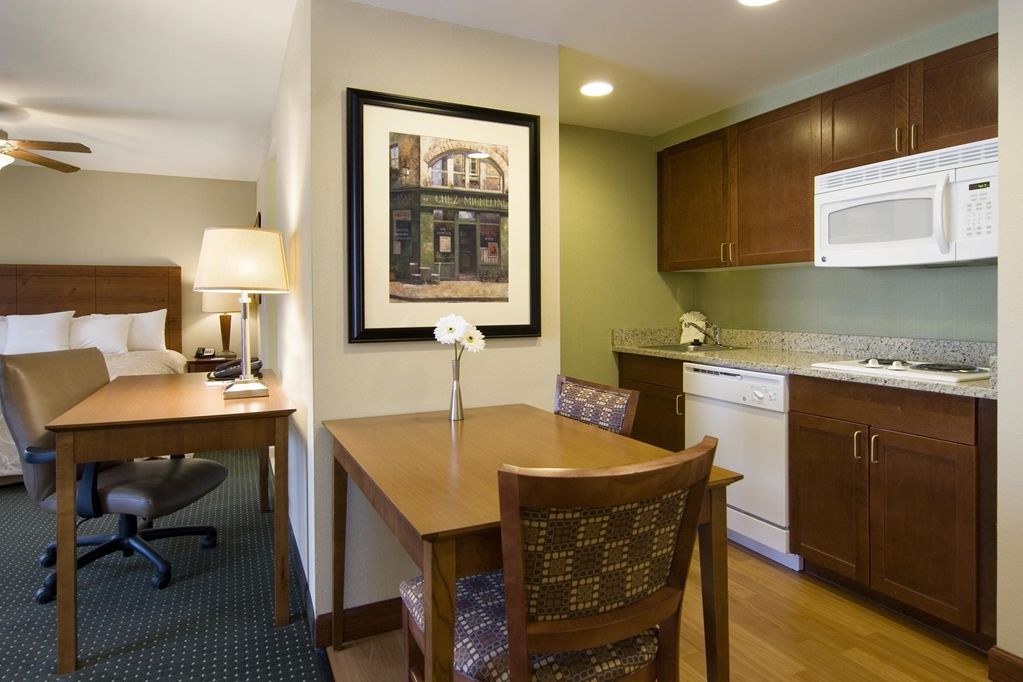 Larkspur Landing Extended Stay Suites St Louis Riverport Maryland Heights Ruang foto